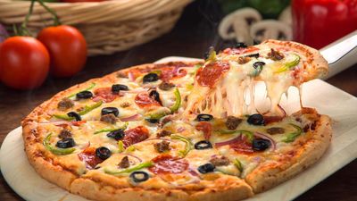 MIEKOY'S PIZZA - LCC Mall 2nd Floor