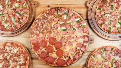 Danda's Pizza - Mabalacat Public Market