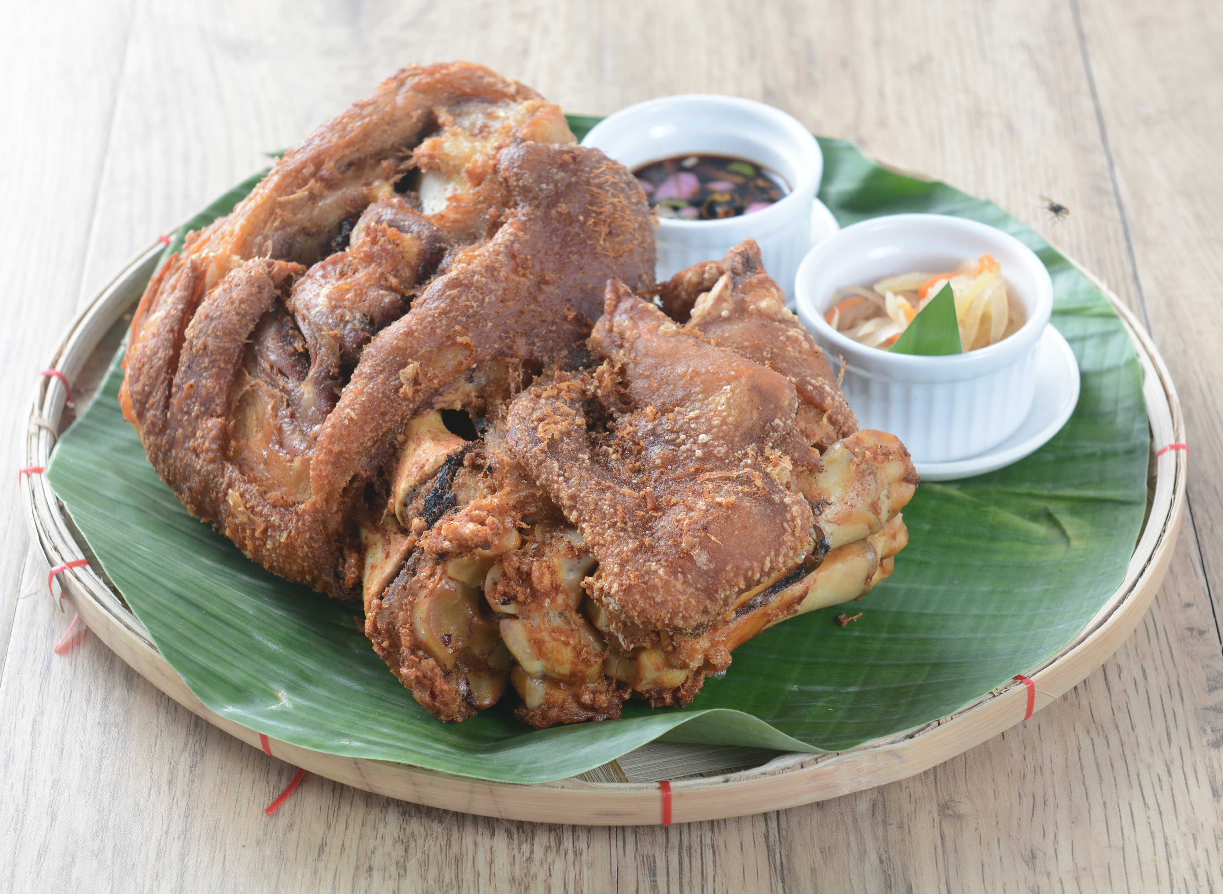 Nats Food House - Don Carlos Revilla Street vendor logo
