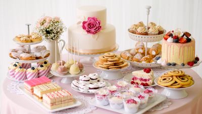Anastasia Lee cake - SM CDO Uptown