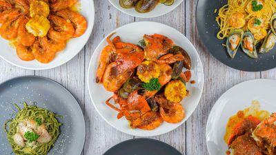 Ngarud Seafood Hub - Quezon Hill