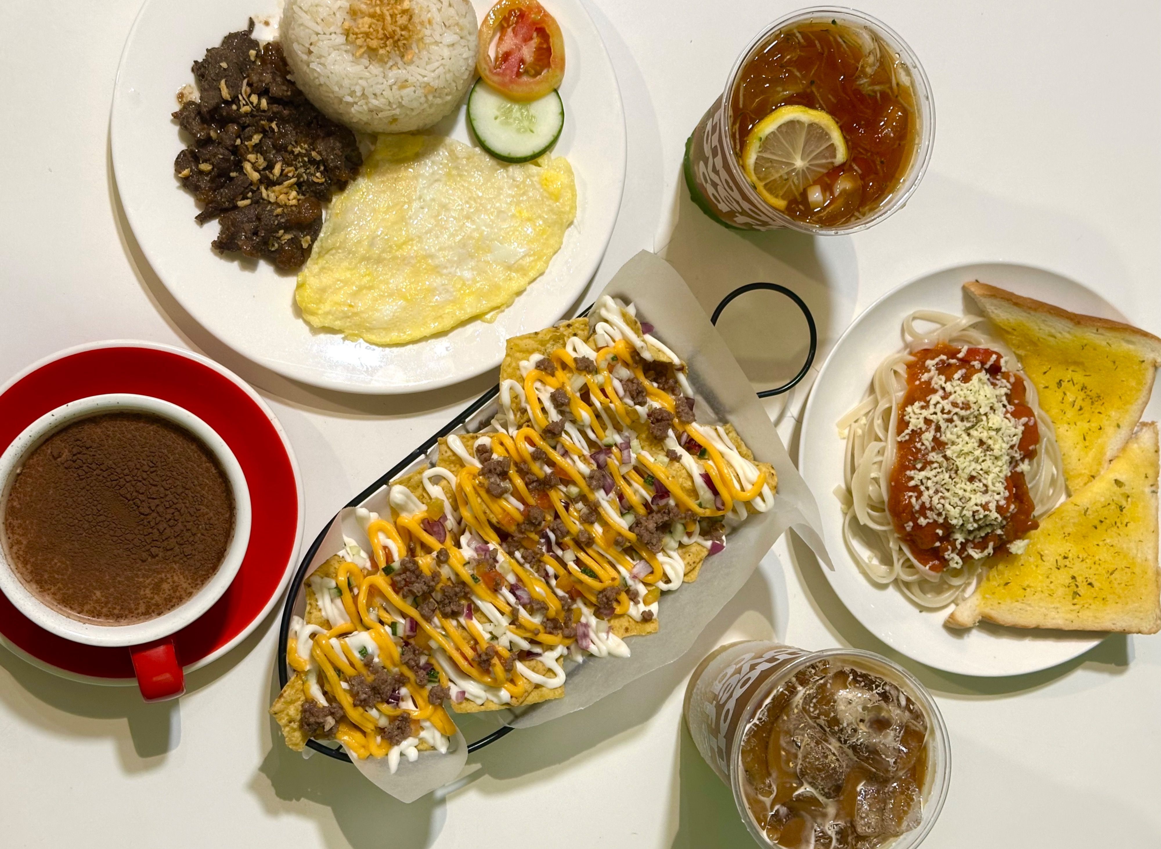 MoonOver Cafe - Kawit vendor logo