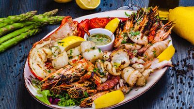 Madisons Bar & Grill - New Isabela