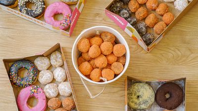 Dunkin' Donuts - Victory Pasay Mall
