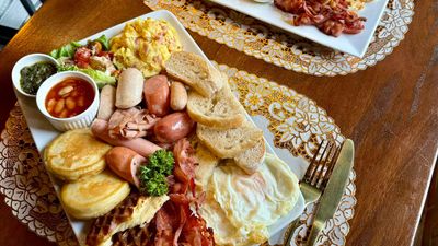 Addiena's - Cainta