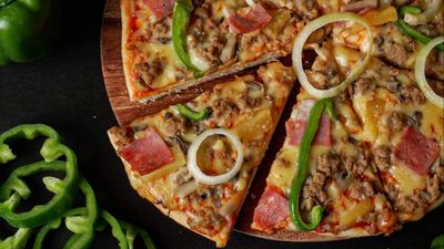 Ella's Pizza - Padre Garcia Branch