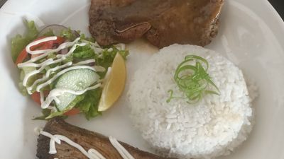 cusina capampangan cafe & grill