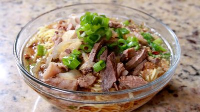 Braddex Batchoy & Steamed Rice - Capitol Site