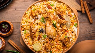 Albayt Restaurant - Bucandala IV