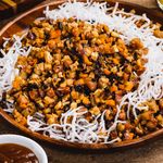 Minced Chicken & Mushroom with Lettuce Wrap