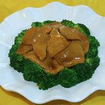 Abalone Mushroom with Broccoli Flower