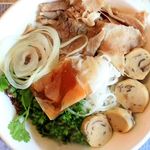 Flank, Tendon & Meatballs Pho