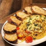 Tomato & Basil Spaghettini Party Platter