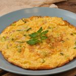 Taiwanese Omelette With Preserved Radish