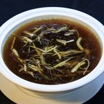Fish Lip Soup (Half)