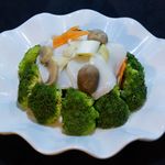 Sauteed Squid with Broccoli Flower