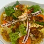 Sotanghon Guisado