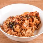Dry Noodles with Spicy Shrimp and Pork Wontons