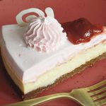 White Chocolate Truffle Berry Cheesecake - Slice