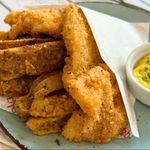 Crunchy Chicken Fillet With Honey Mustard Sauce