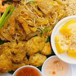 Pad Thai & CHICKEN SATAY  With MANGO STICKY RICE