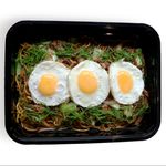 Sukiyaki Beef Yakisoba Fried Noodles (Party Trays)