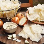 Crispy Cassava Chips with Onion Dip