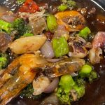 Sizzling Mixed Seafood With Broccoli