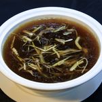 Fish Lip Soup (Whole)