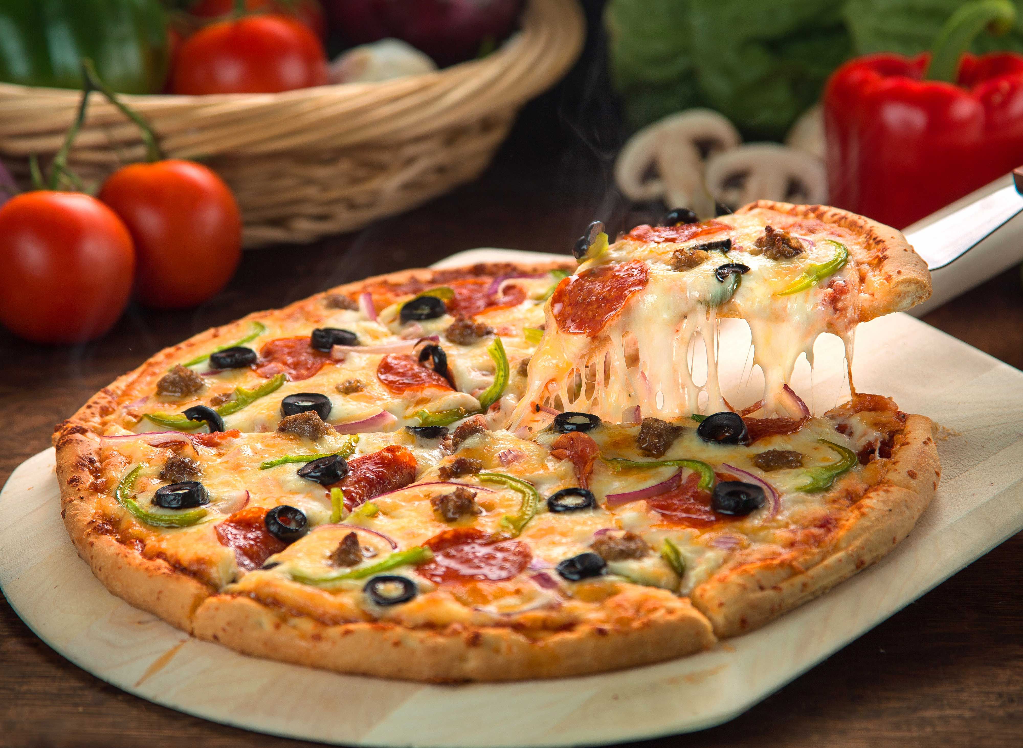 Najeeb Pizza vendor logo