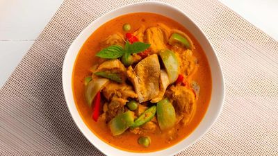 Young Foung Restaurant Chinese & Thai
