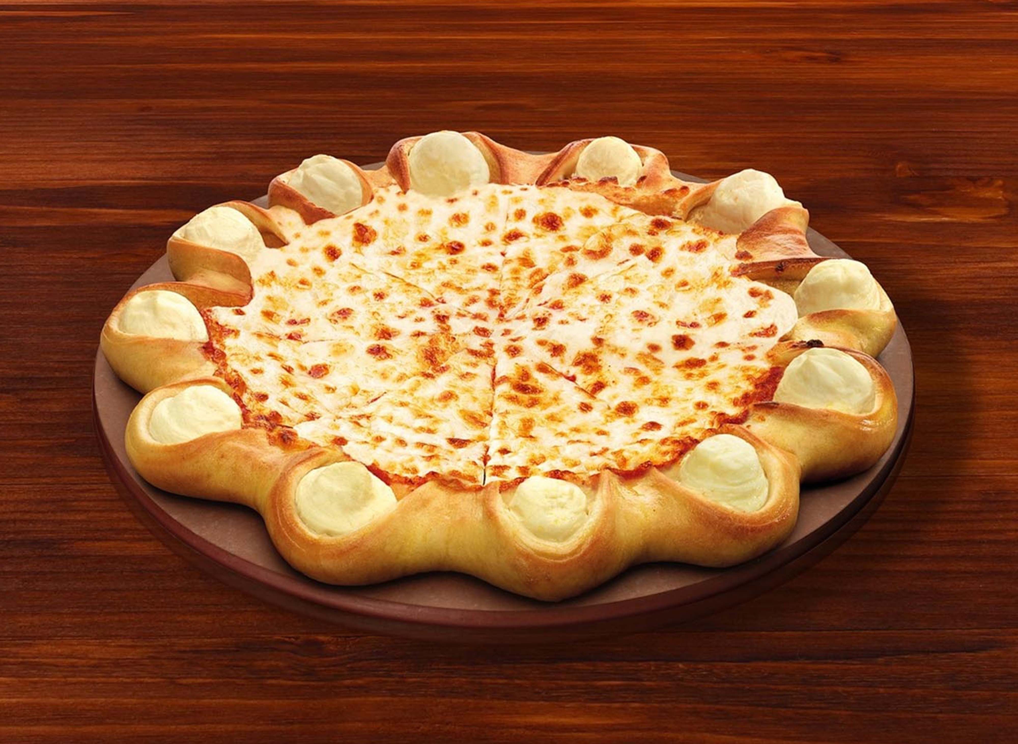Muslim pizza studio vendor logo