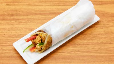 Mr. Roll Inn - Saddar