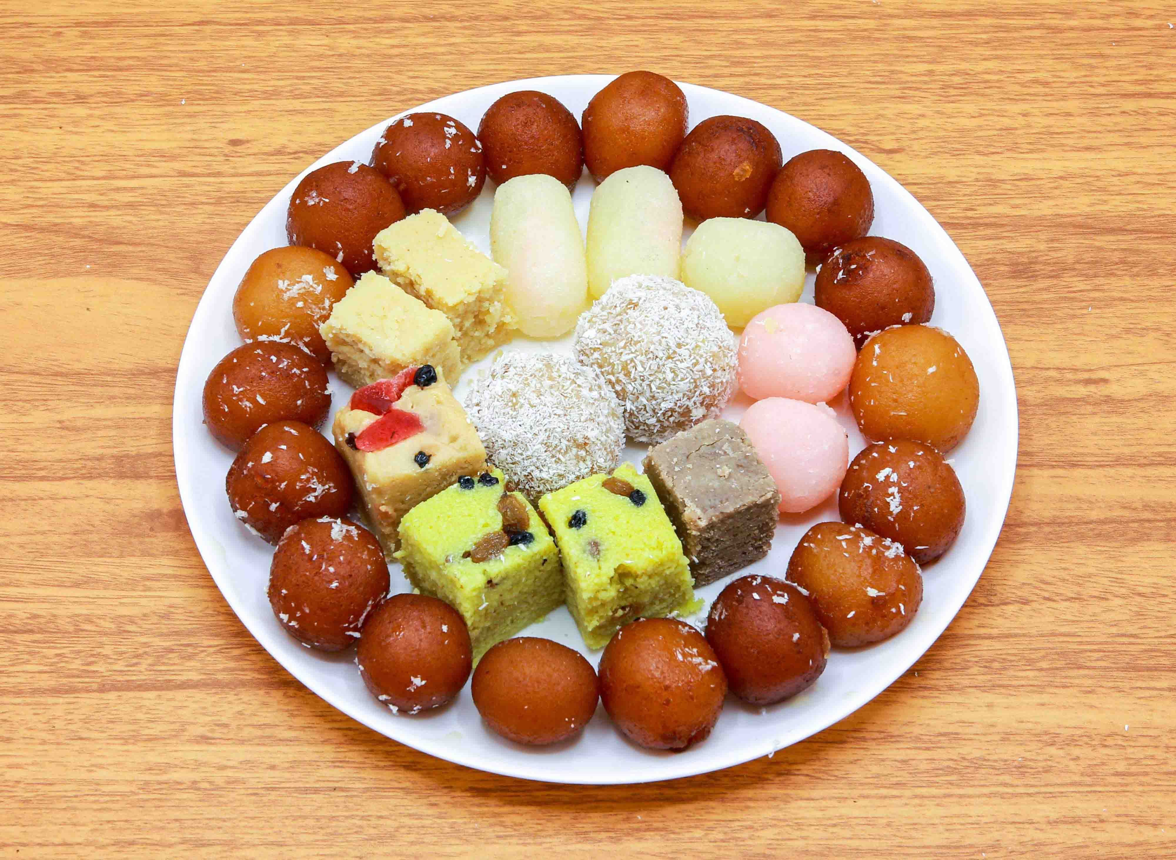 Data's Sweets & Bakers - Fareed gate vendor logo