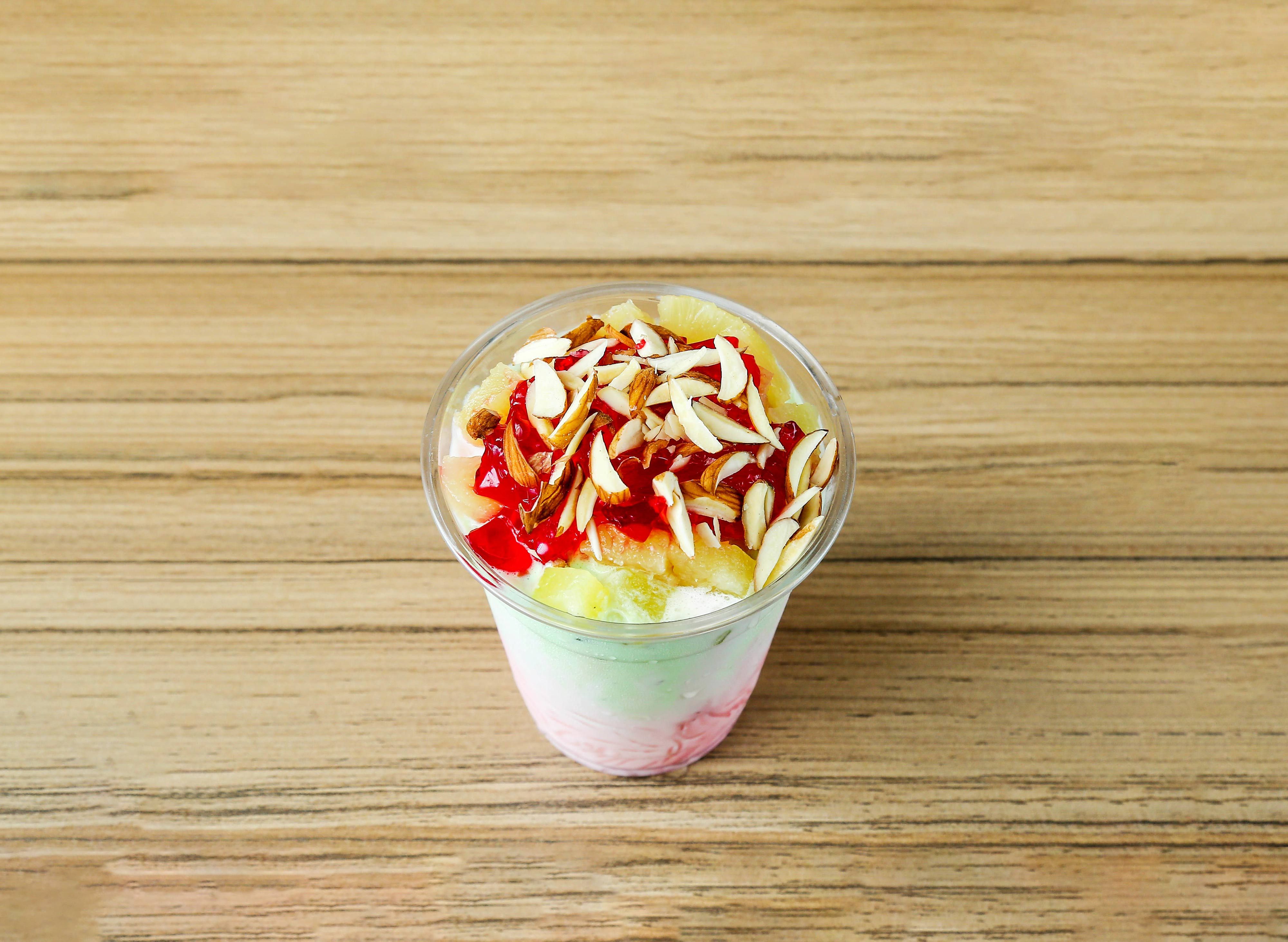 Agha Mustafa Juice Centre (Branch 2) menu in Karachi Food Delivery