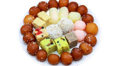 AL Kamal Sweets, Bakers & Nimco (Branch - 1)