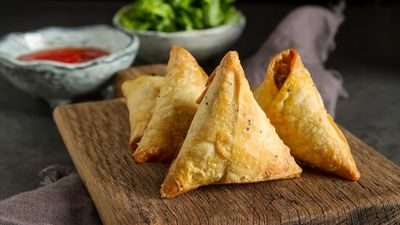 Niazi Samosa Shop