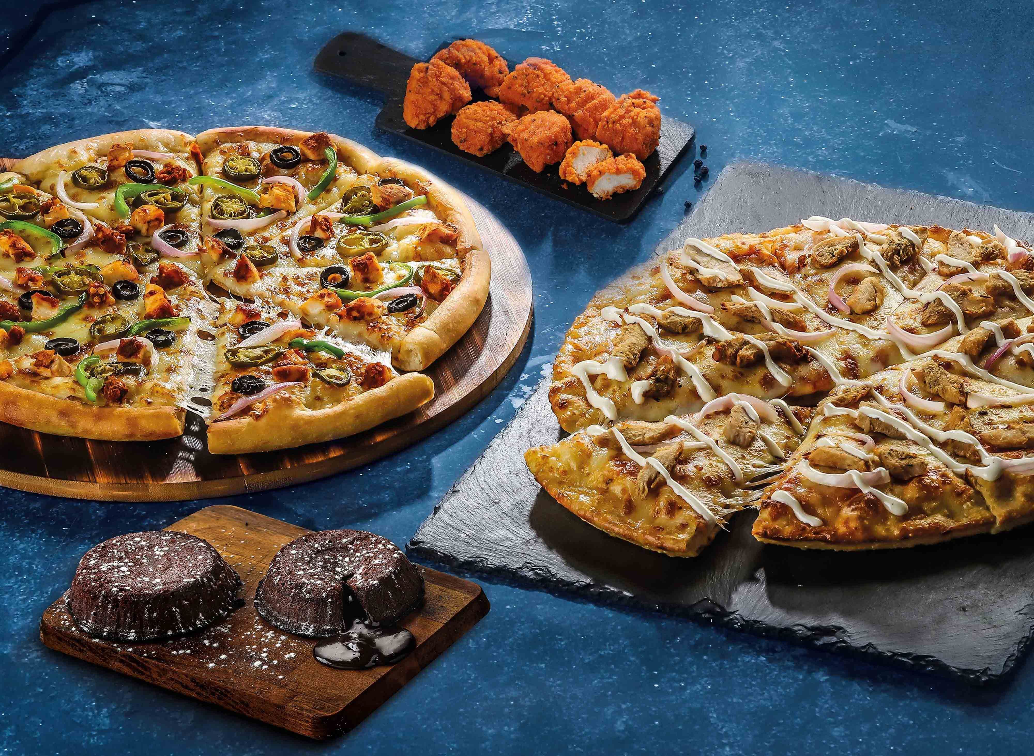 Domino's Pizza Sixteenth Avenue Mall menu in Gujranwala Food
