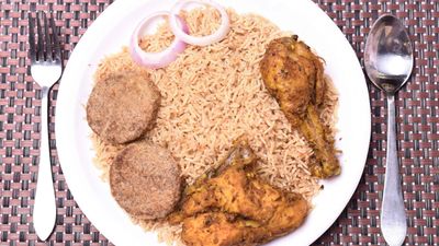 HAQ BAHOO MURGH PULAO