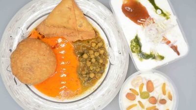 Rasheed Dahi Bhalle - DC Road