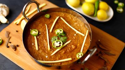 Haleem Mahal Restaurant