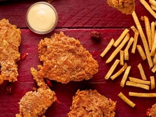 Select KFC Restaurants: Big Box Meal (3-Piece Chicken, Side + Pepsi Drink)