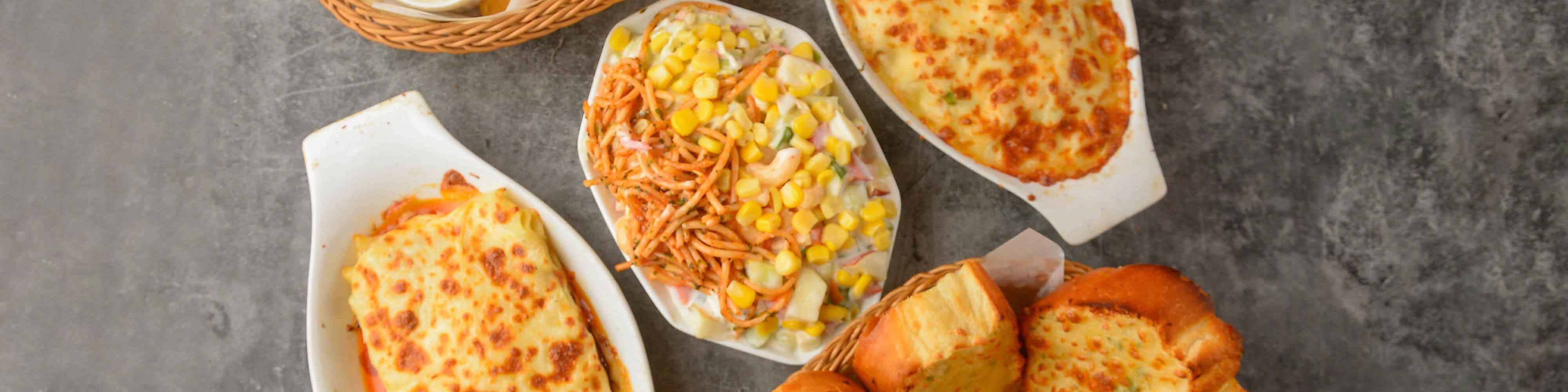 Pizza Crust Boat Basin menu in Karachi Food Delivery Karachi