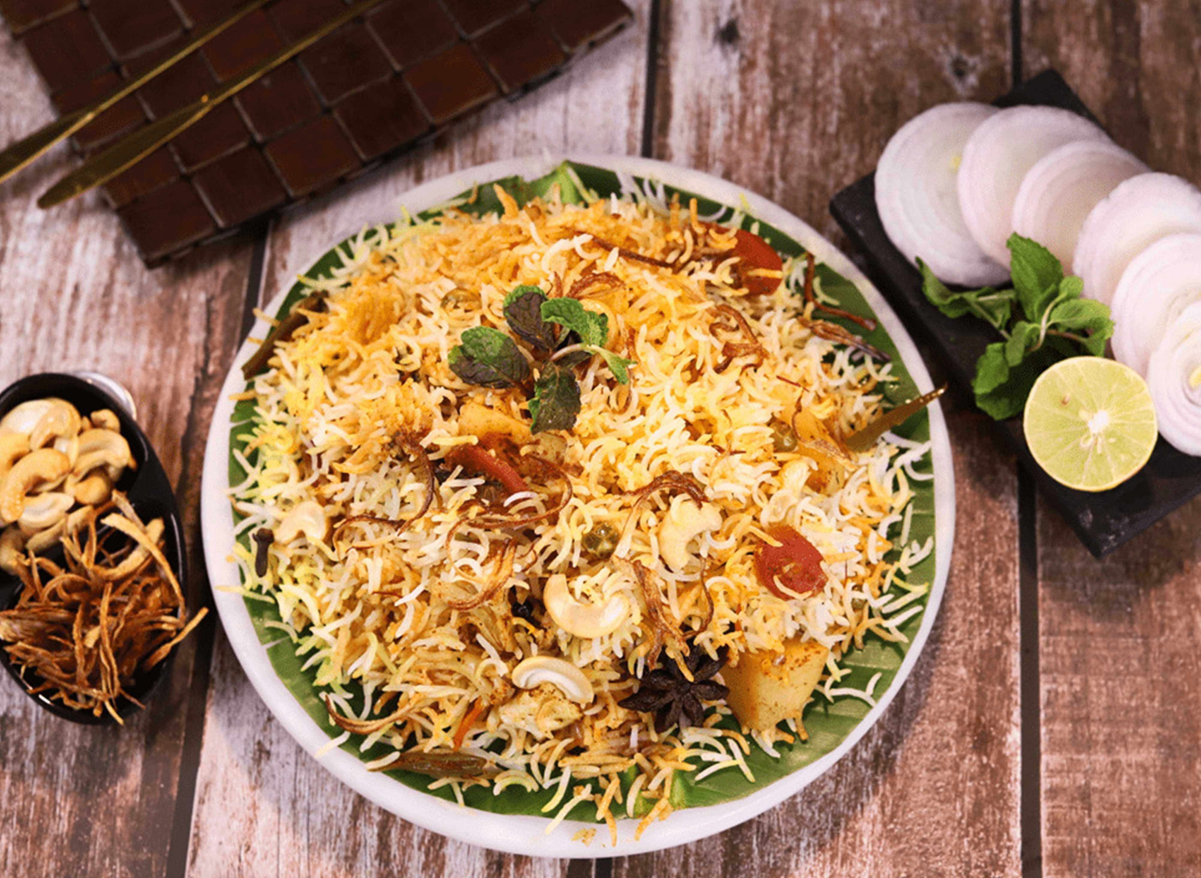 Pizza Host N Spicy Rooftop - Naseem Nagar