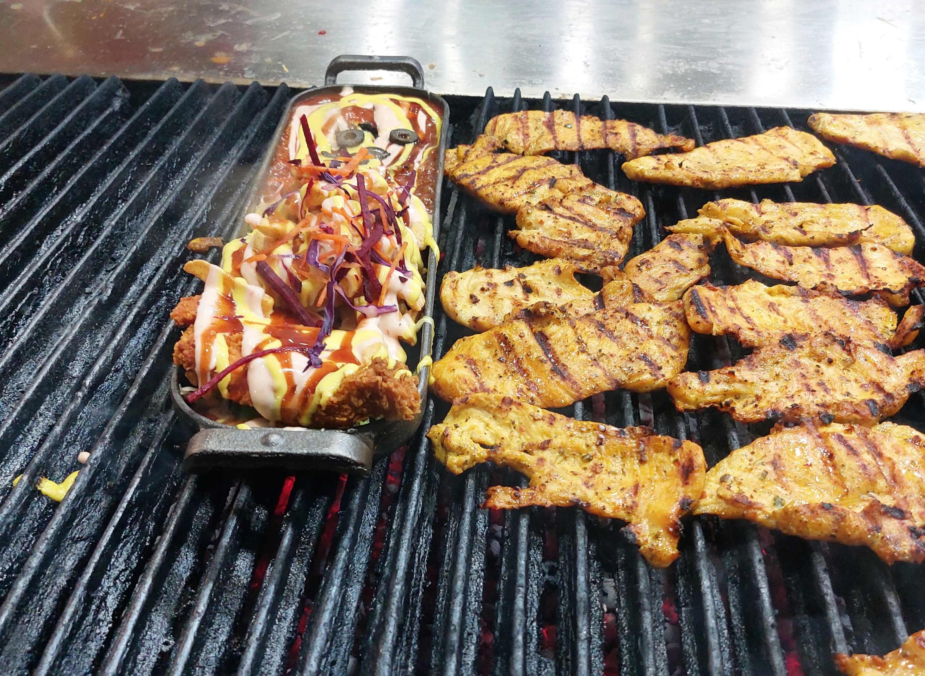 Karachi Biryani Centre - University Road vendor logo