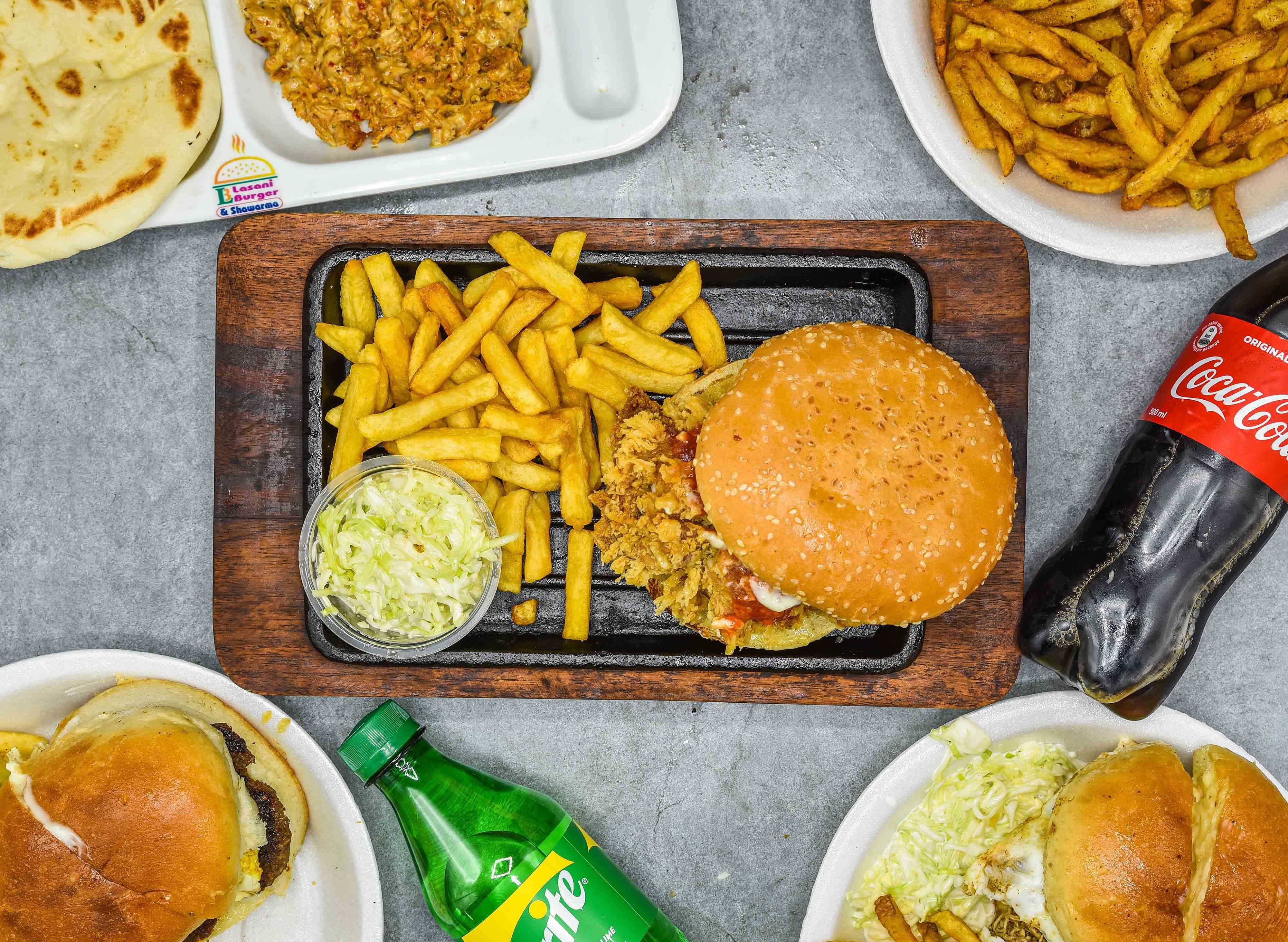 Lasani Burger Barkat Market Lahore, Punjab