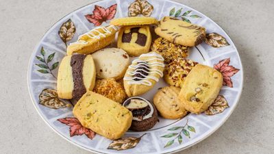 Farzan Sweets & Bakers-FB Area