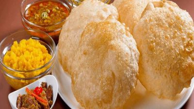 Rehmat e Shereen halwa Puri