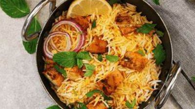 M.Labaik Food - Gulistan-E-Sajjad