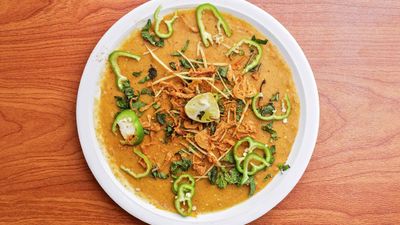 Abid Kozi Haleem and Naan Shop (College Road)